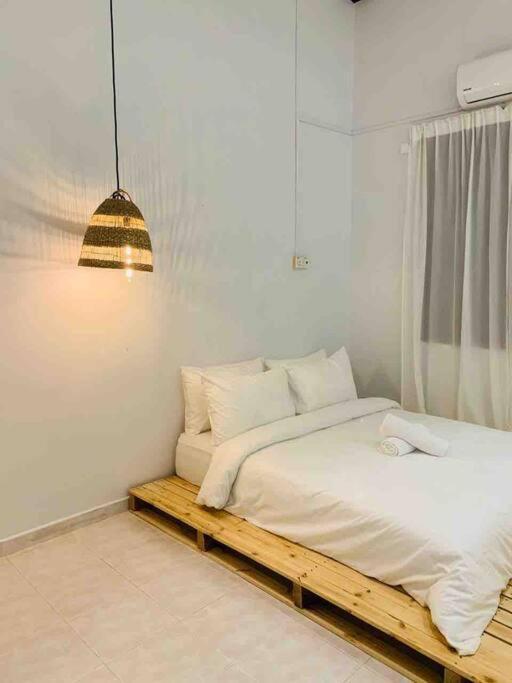 Home In Terengganu With Private Pool Kuala Terengganu Ngoại thất bức ảnh