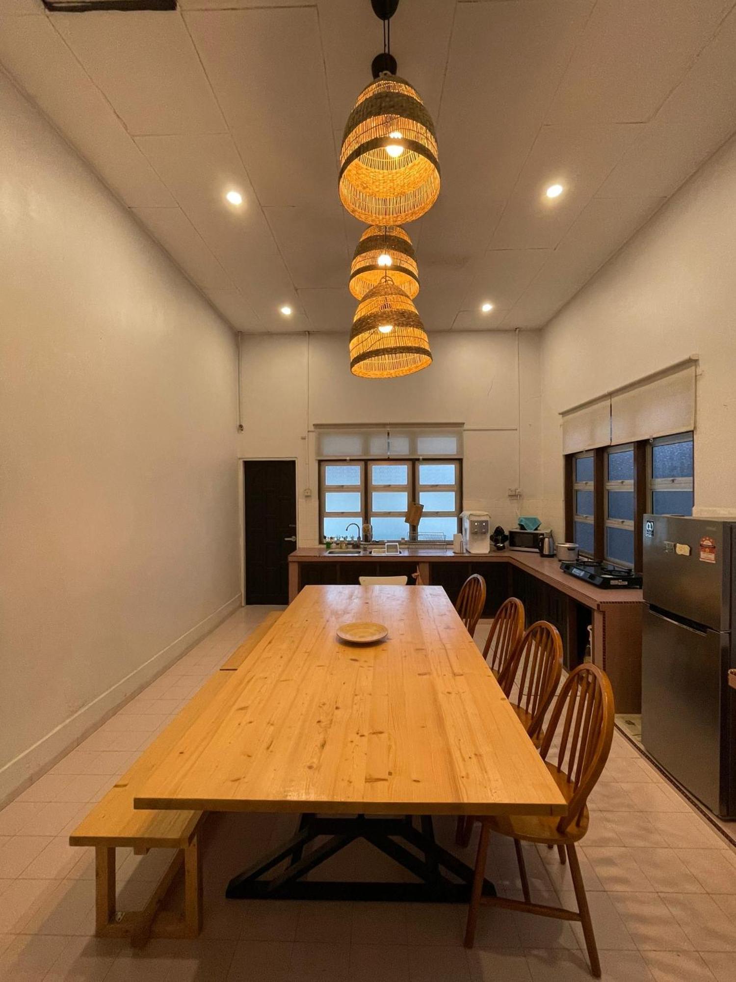 Home In Terengganu With Private Pool Kuala Terengganu Ngoại thất bức ảnh